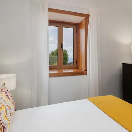 Esperanca By An Island *