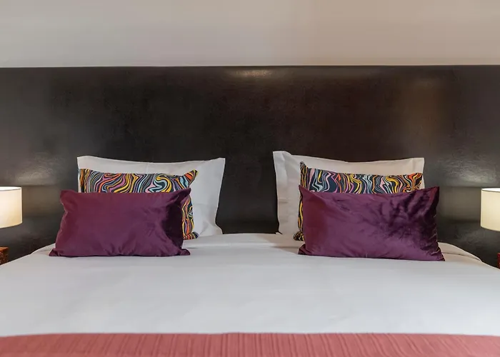 Esperança By An Island *